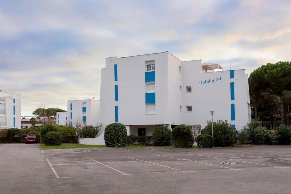 Chez Laurence - Elegant Appartement Climatise Avec Wifi Et Parking لا غراند موت المظهر الخارجي الصورة
