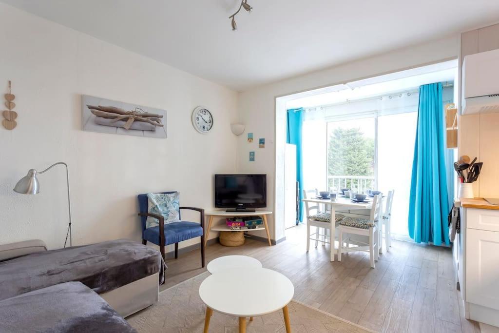 Chez Laurence - Elegant Appartement Climatise Avec Wifi Et Parking لا غراند موت المظهر الخارجي الصورة